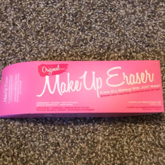 Make Up Eraser. New in box. - Picture 1 of 1